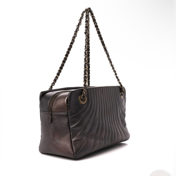💯Authentic CHANEL Metallic Quilted Shoulder Bag - Picture 3 of 13